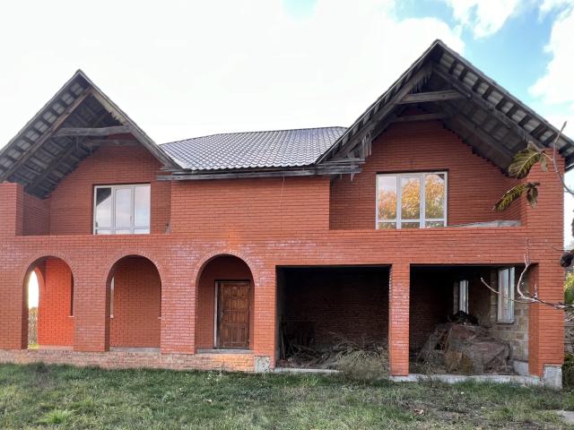 Барышевка дом 5 комнат новостройка