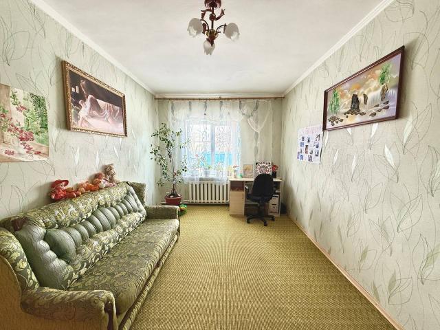 Продам 5 кім будинку в селищі Баришівка