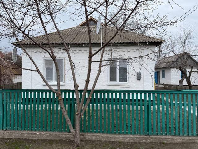 Продаж цегляного будинку в м. Яготин 55 м2